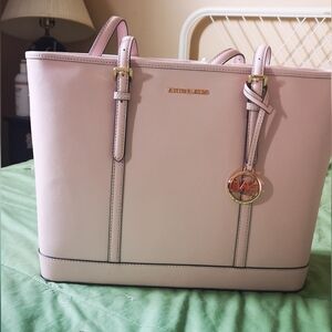 COPY - BNWT Michael kors Jet Set Travel Large Saffiano Leather Tote Bag in colo…